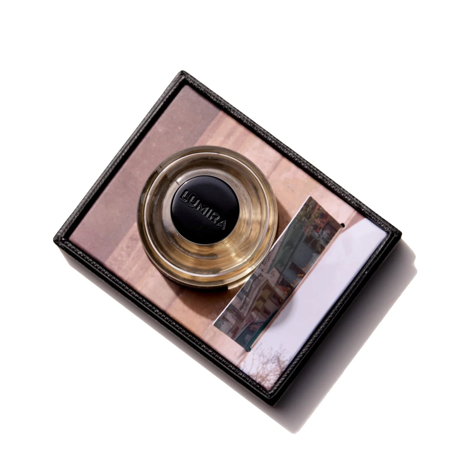 cuban tobacco lumira | Like a warm night drifting through Old Havana, is rich, smoky, and quietly captivating. Tobacco leaf and spice unfold into a spicy lift while tobacco supplies the sweet Lumira - Cuban Tobacco Candle